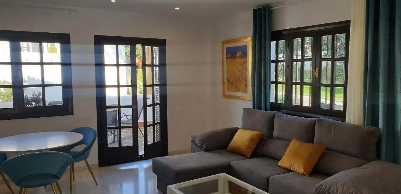 Aldea Blanca Cute Appartement Marbella Spanje